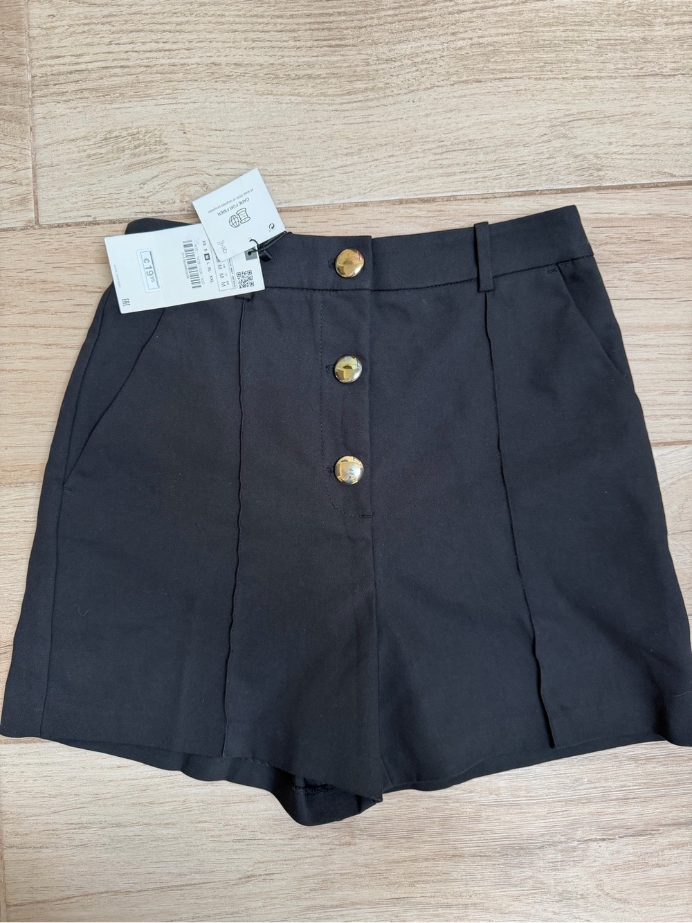 NWT Zara  Black Shorts with Gold Buttons